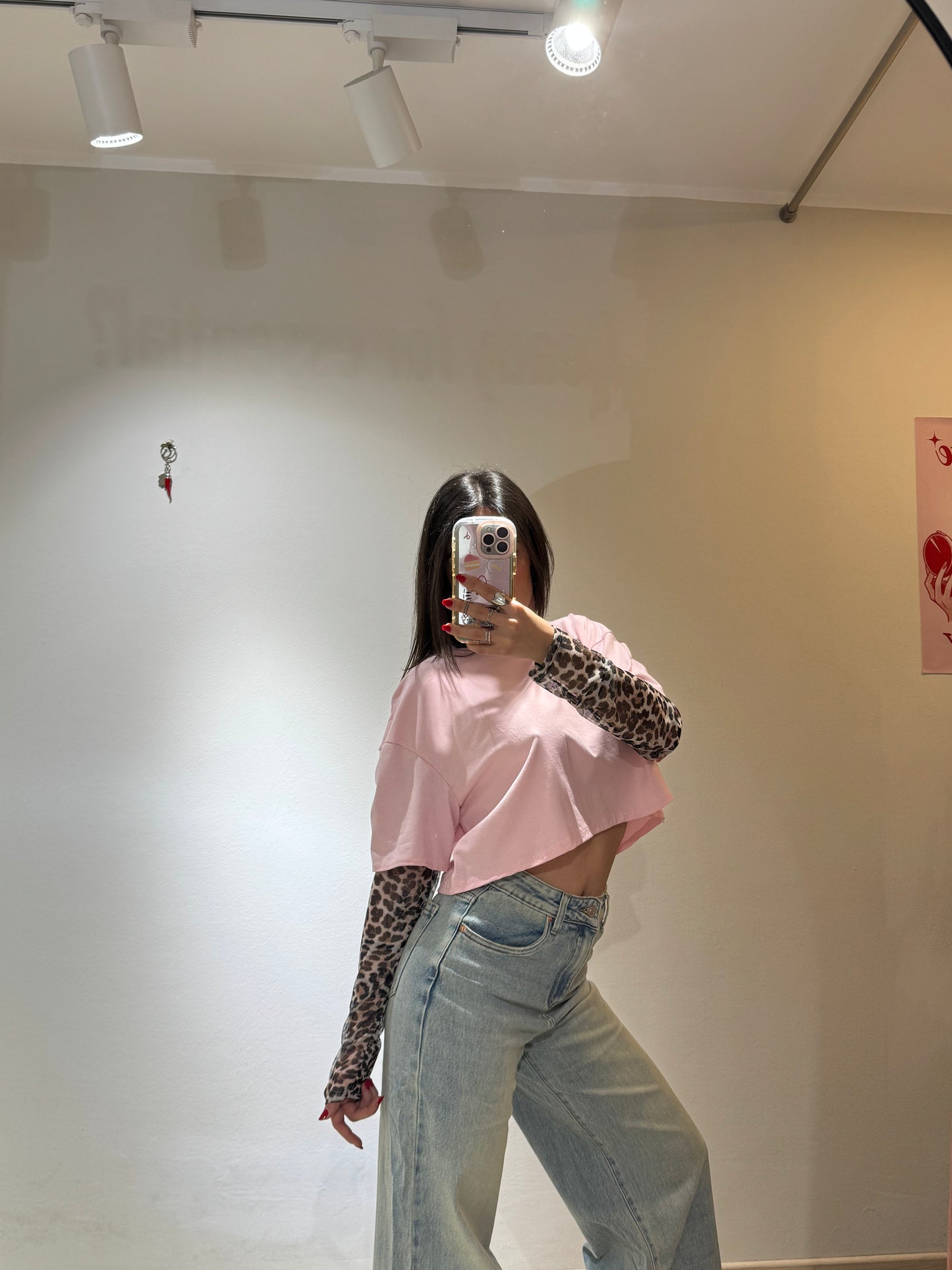 TEE CROP LEO