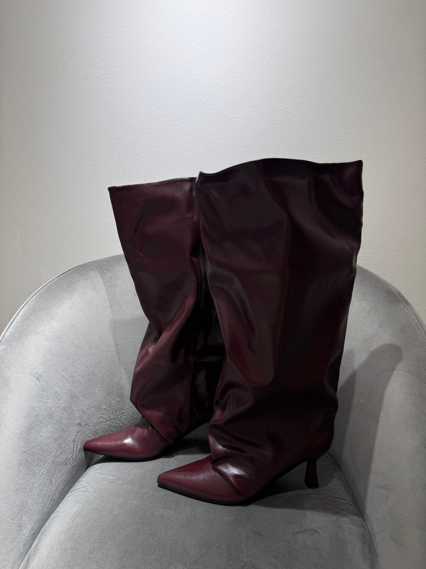 BOOTS WINE LUXURY