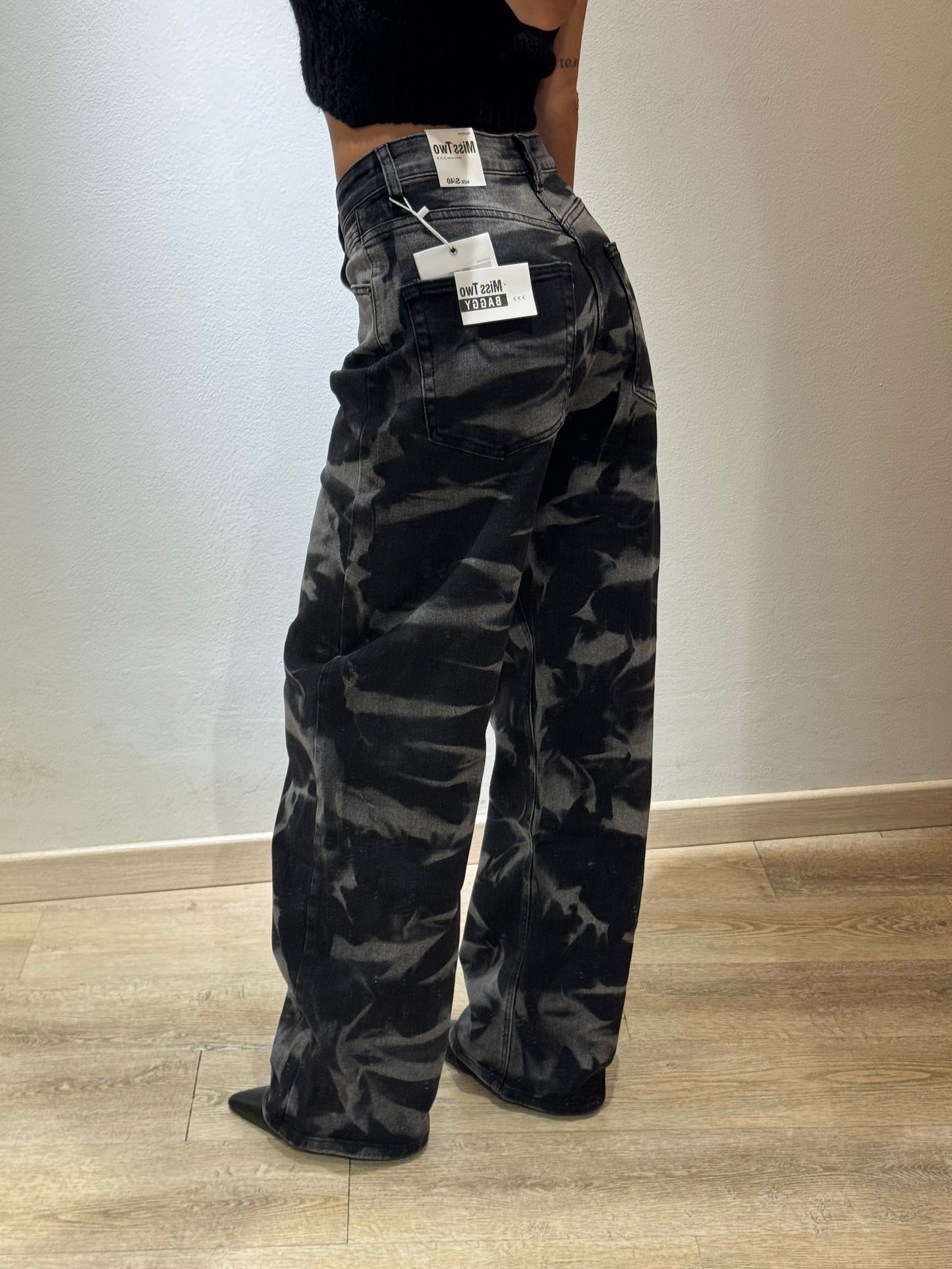 DENIM GREY SHADES