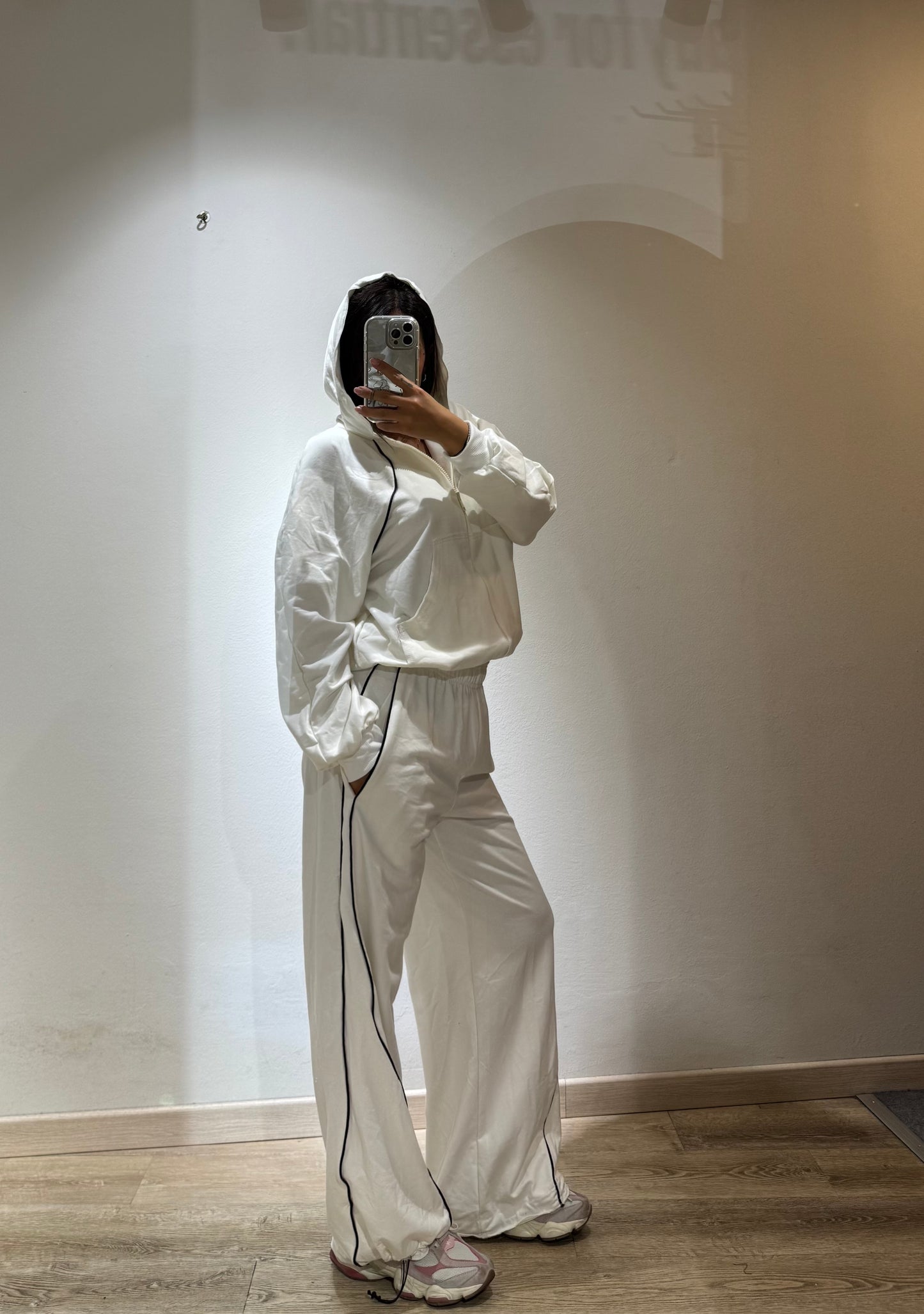 CORDSET HOODIE LINE
