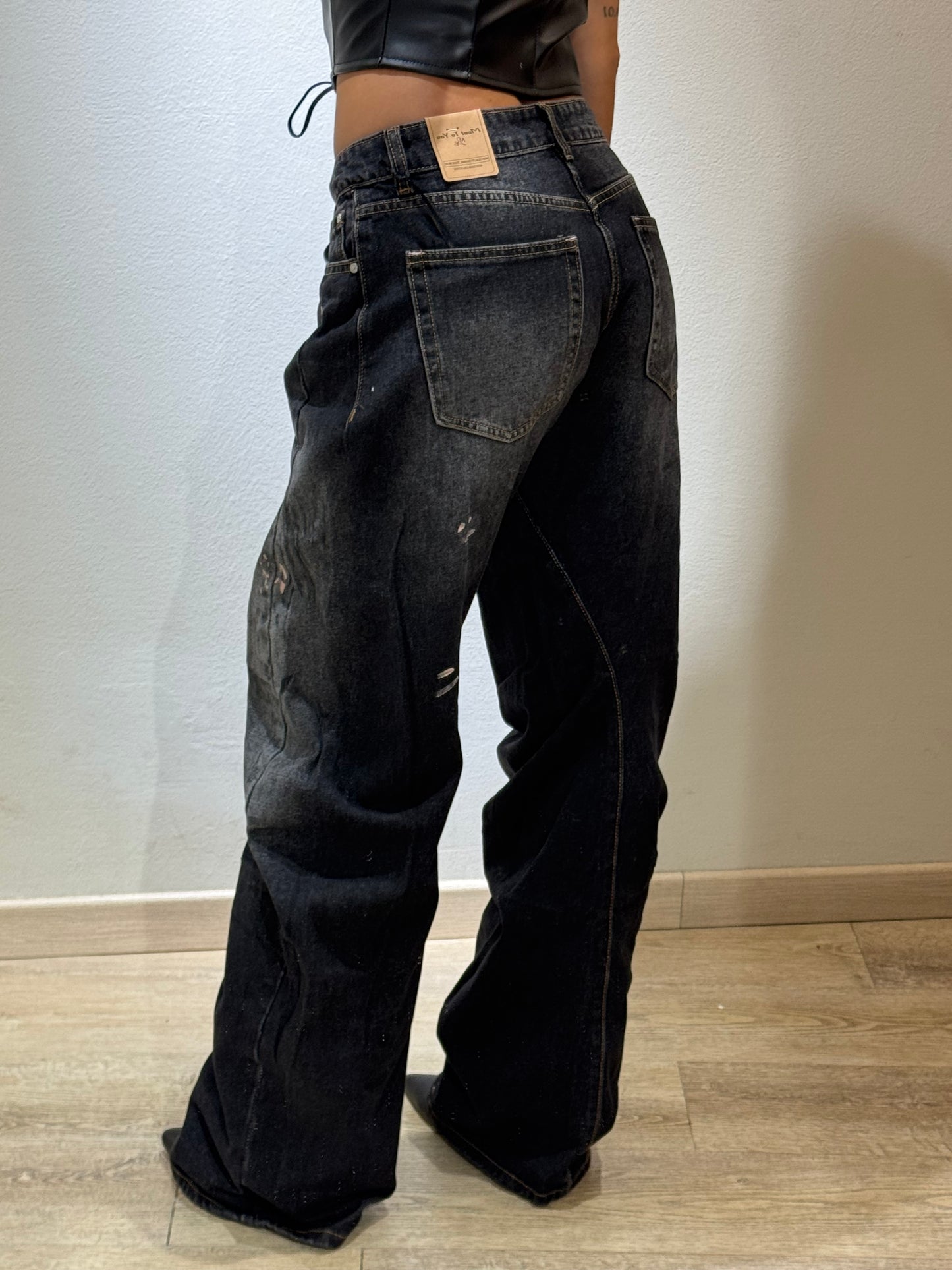 DENIM PAINT BLACK