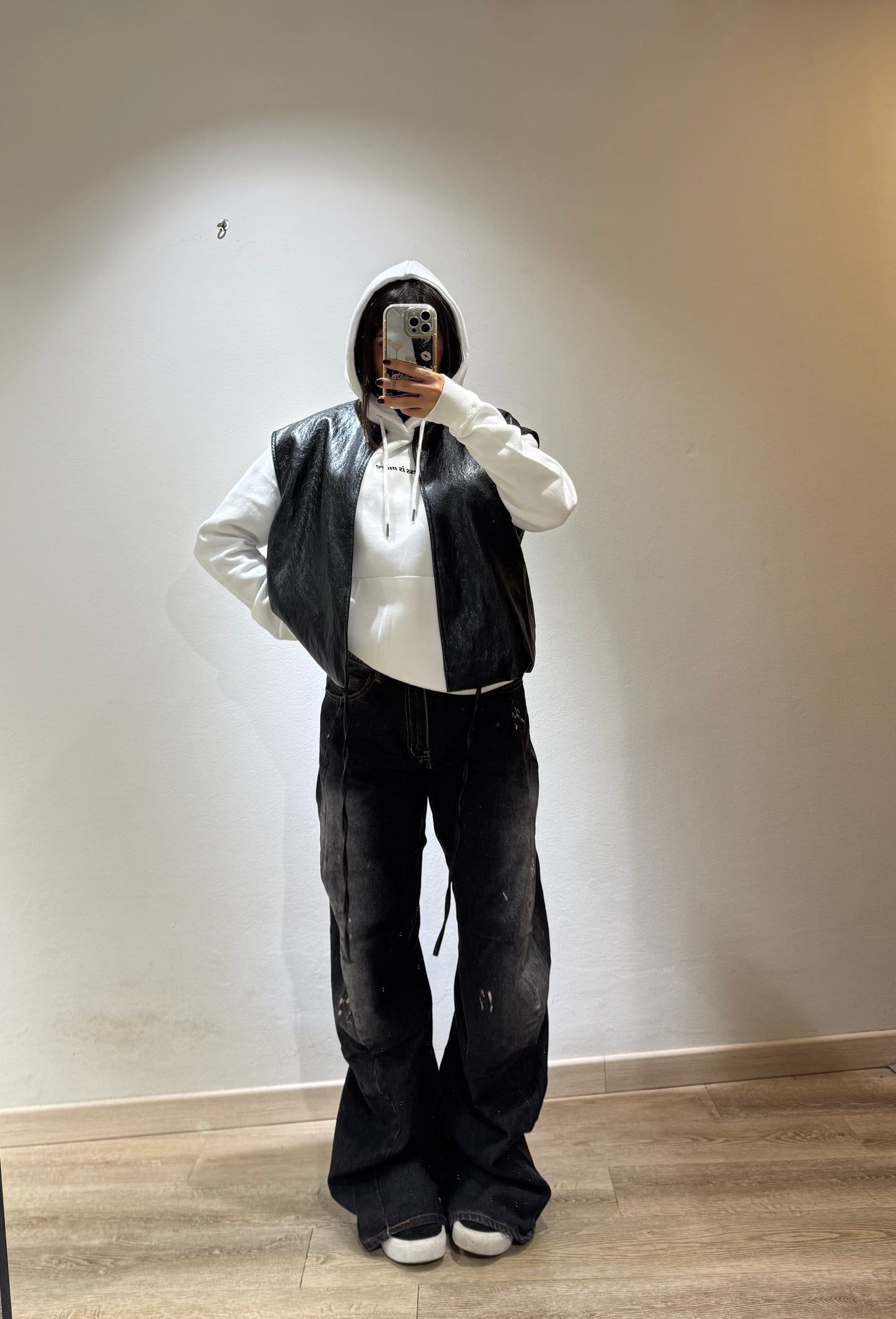 DENIM PAINT BLACK