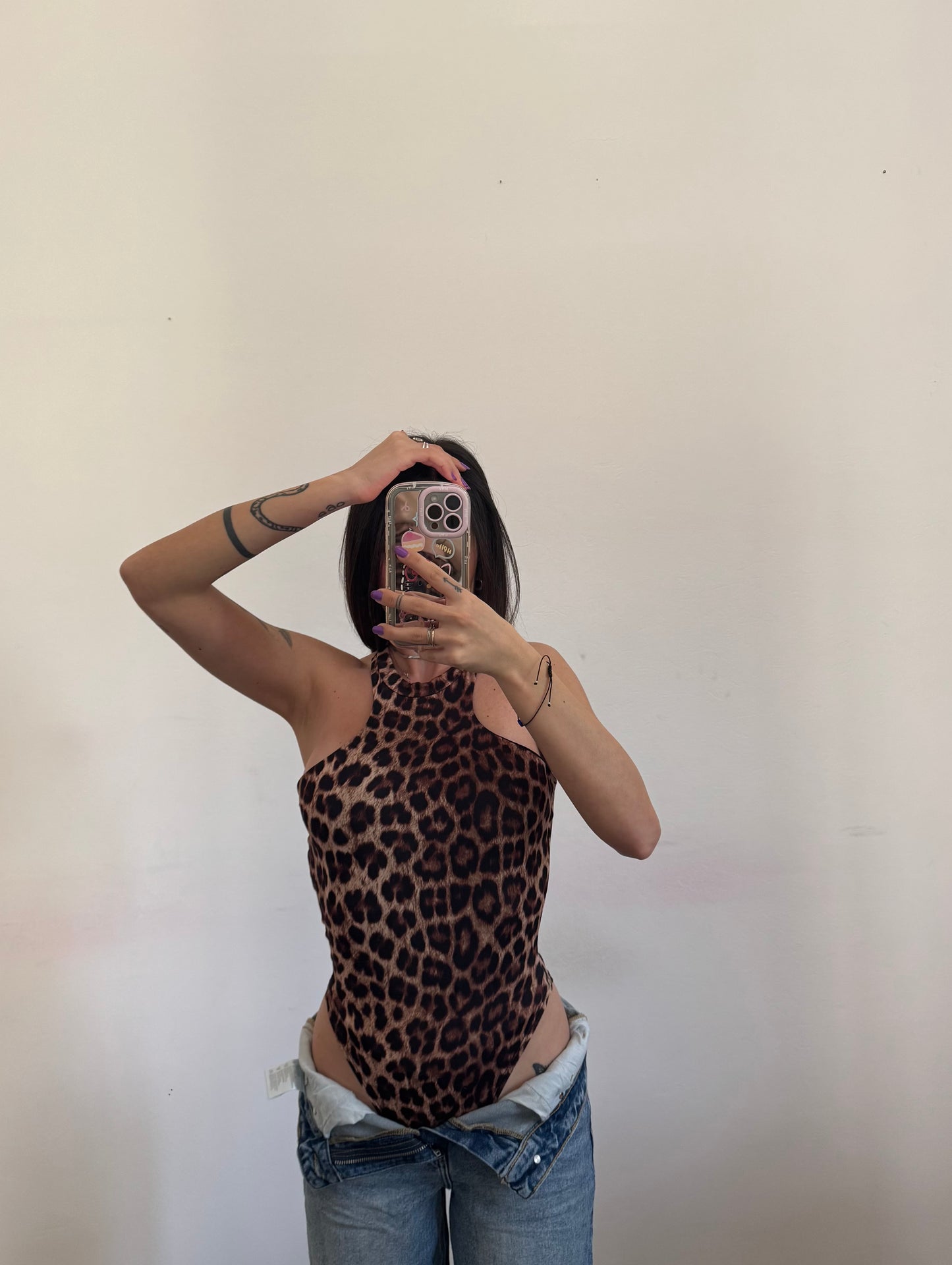 BODY NICOLE