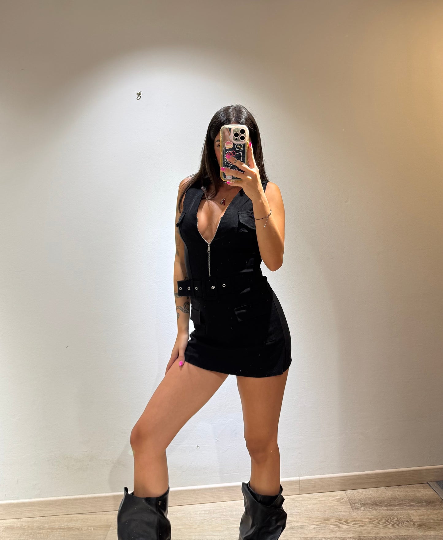 JUMPSUIT VIRAL