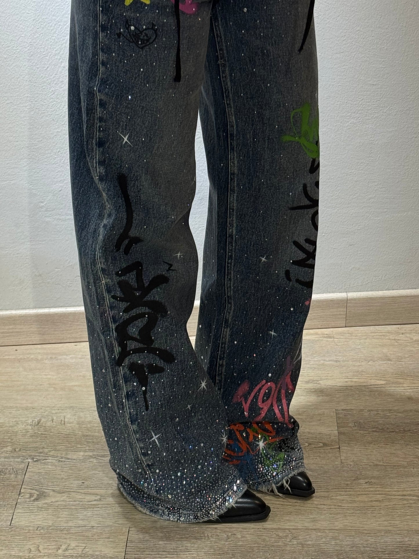 DENIM GRAFFITI