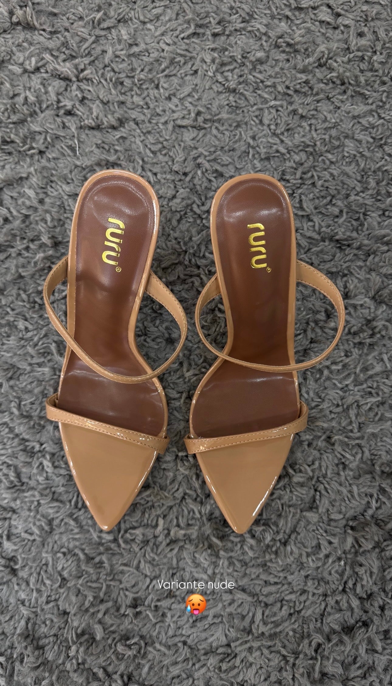 DÉCOLLETÉ VINYL LUXURY NUDE