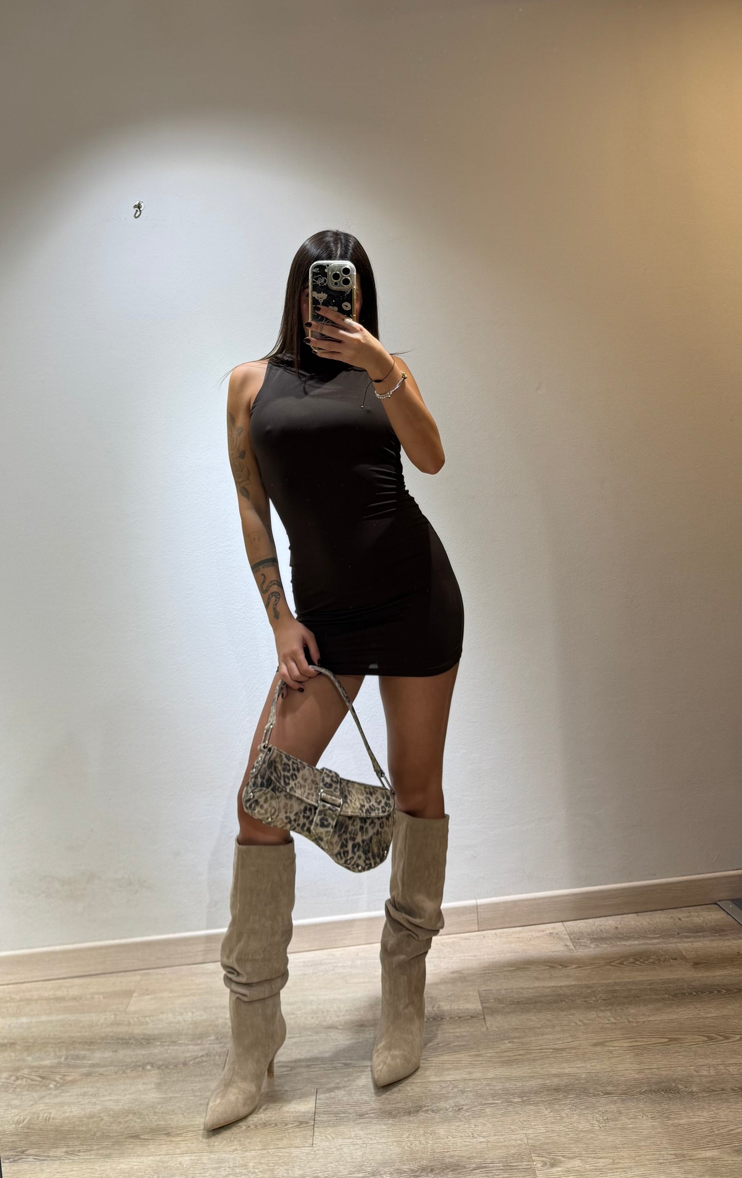 MINI DRESS MUST HAVE BASIC