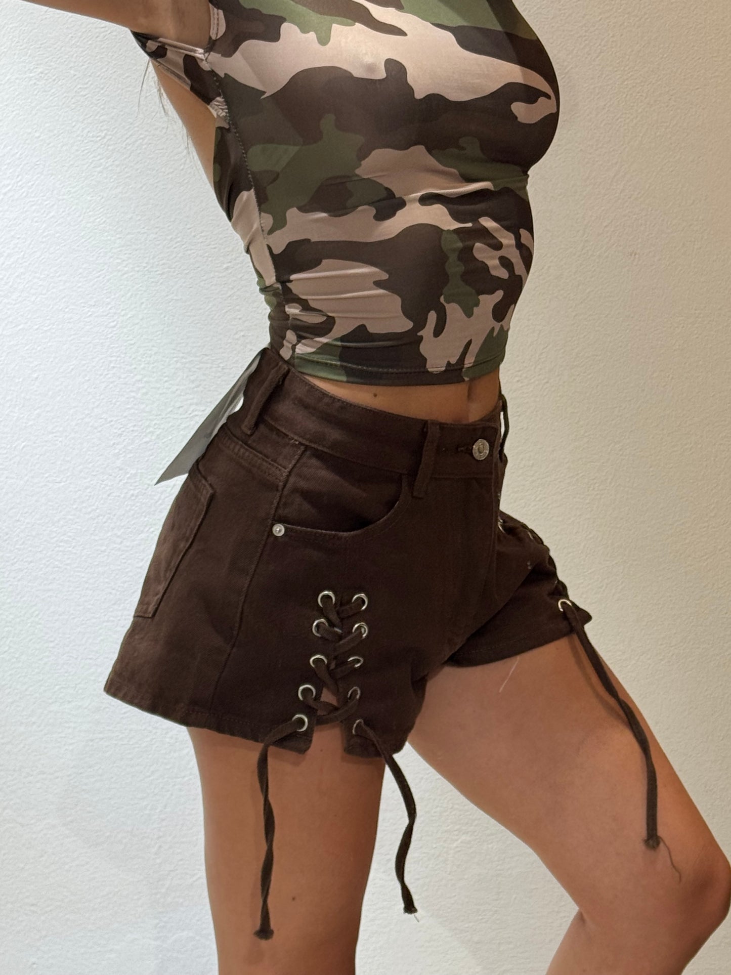 SHORTS LACE MARRONI