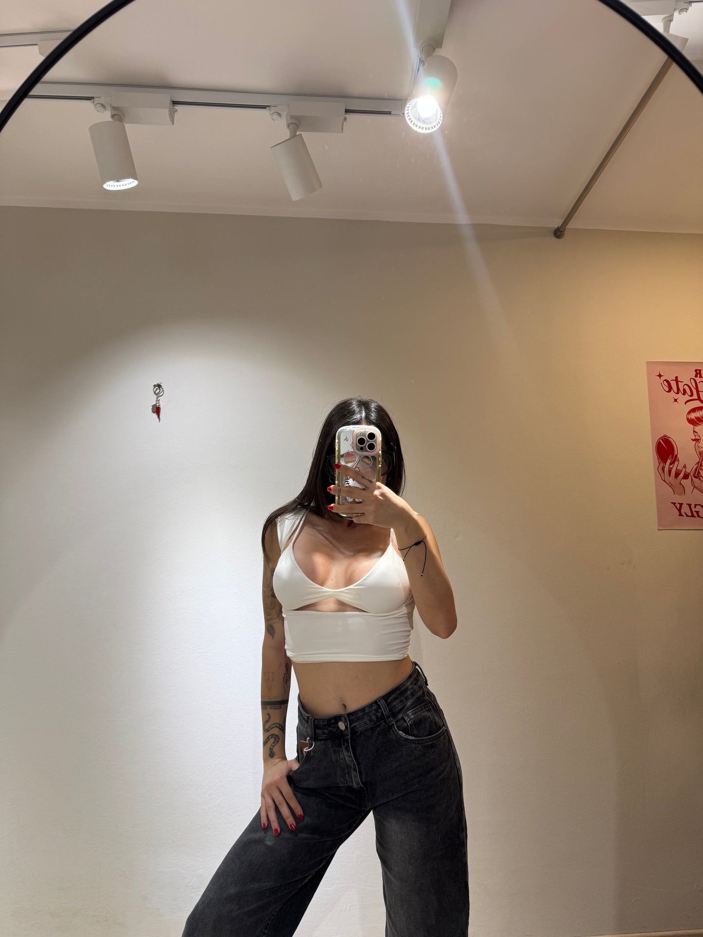 CROP TOP TRIANGLE