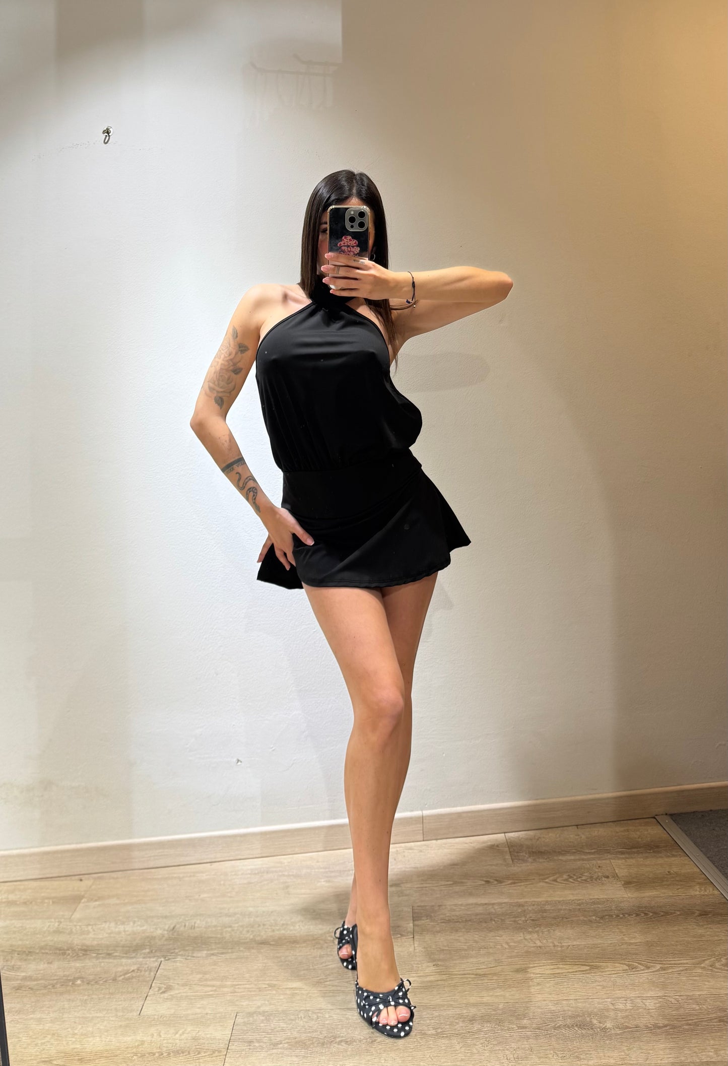 MINI DRESS MUST HAVE