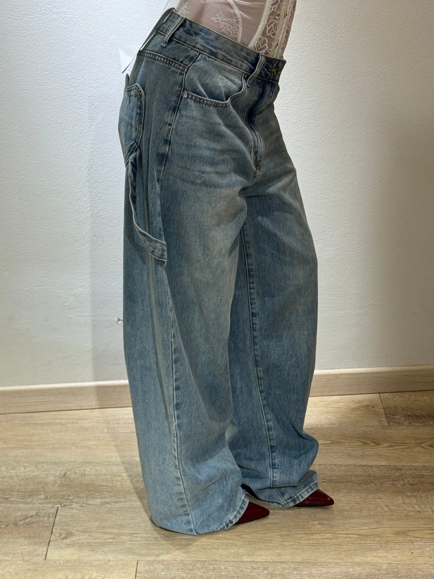 DENIM CARPENTER LOVE