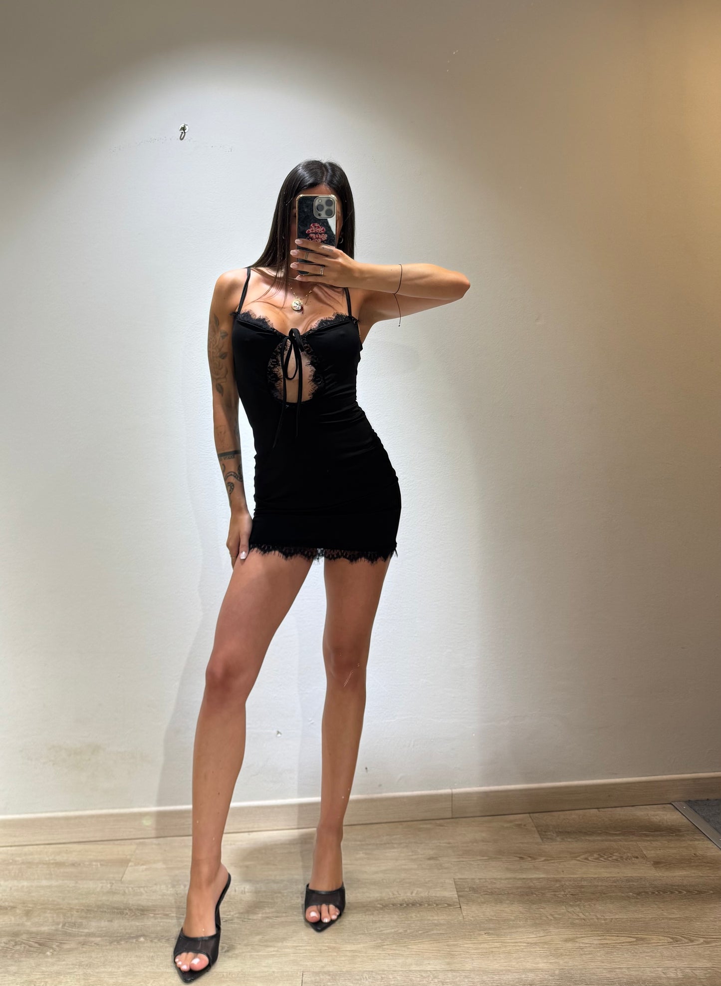 MINI DRESS PIZZO FIOCCO