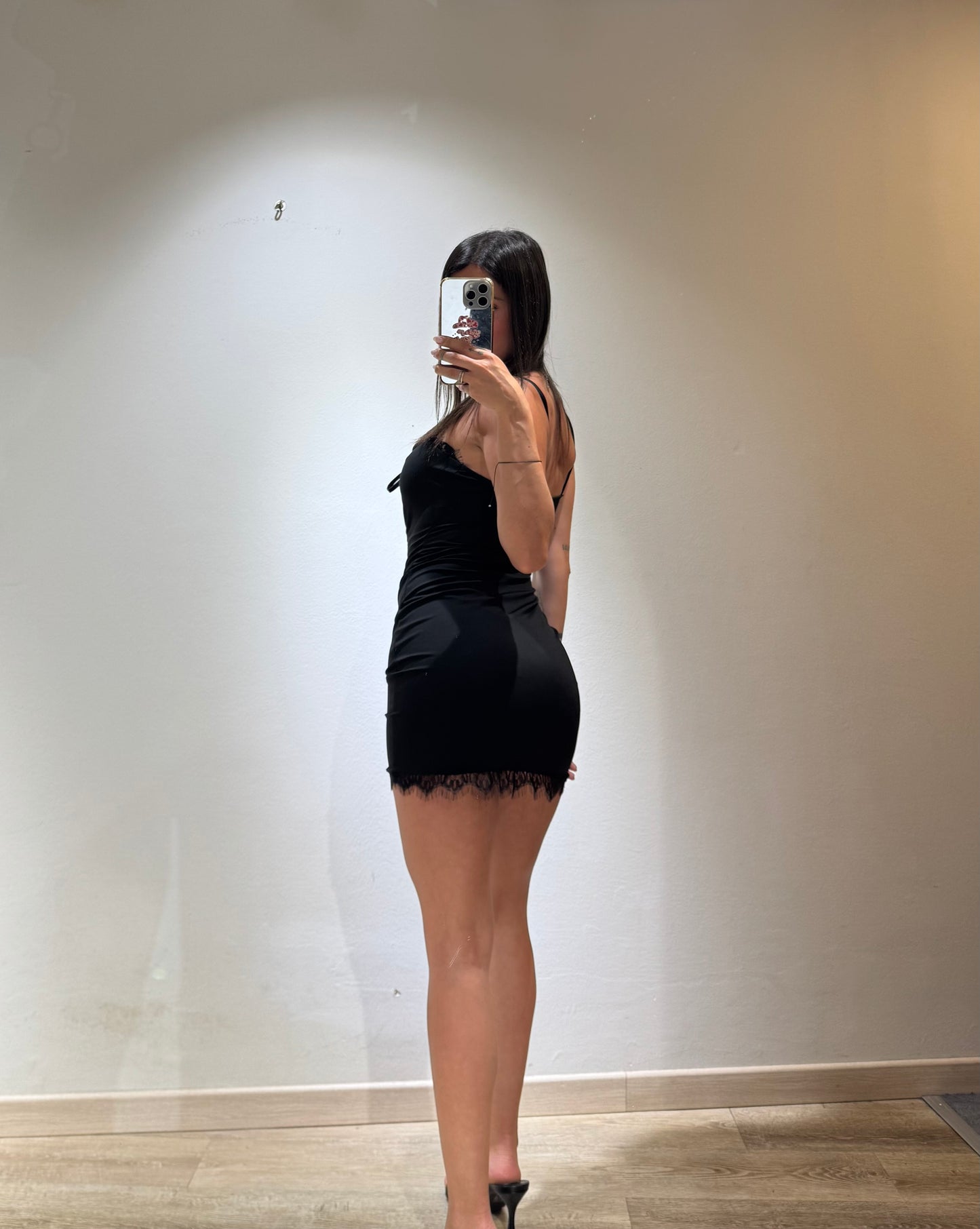 MINI DRESS PIZZO FIOCCO