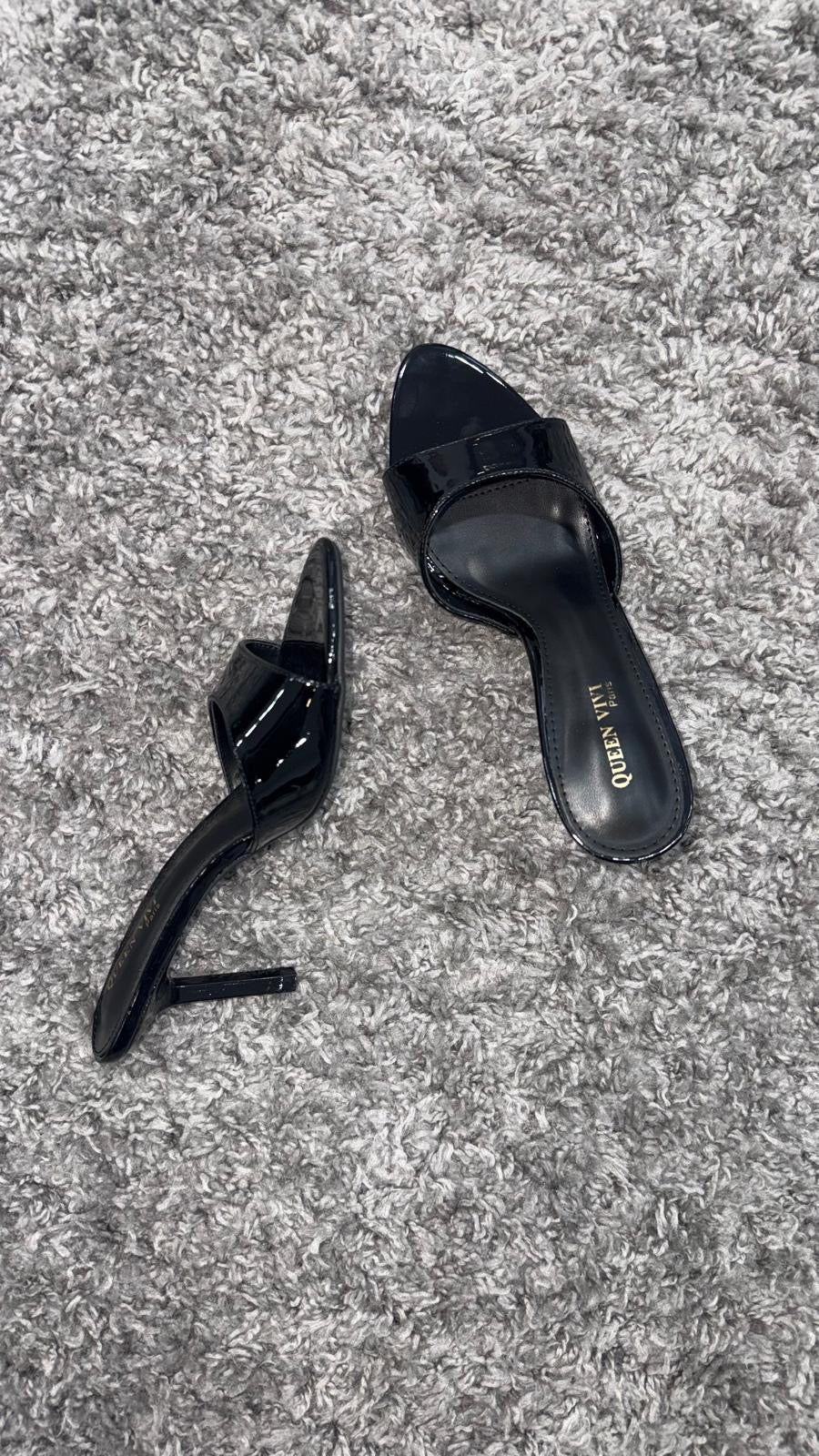 MULES VINILE BLACK