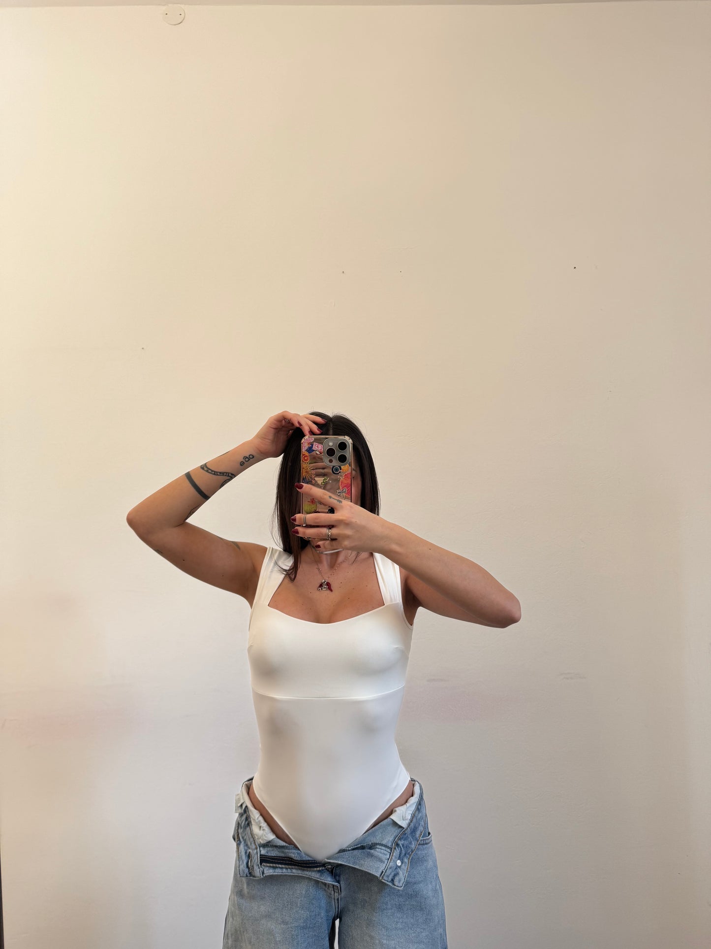 BODY CUT OUT