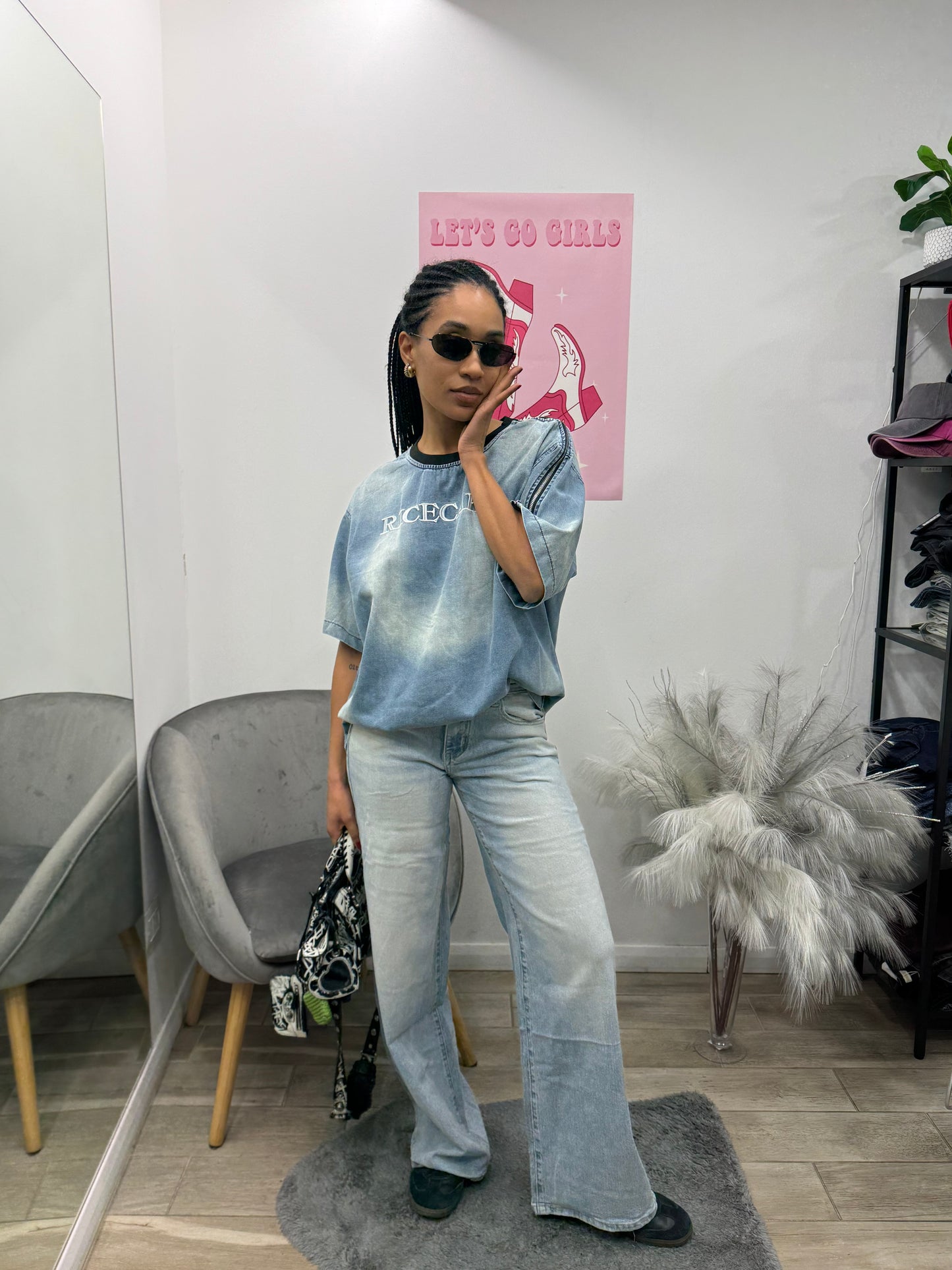 TEE OVER DENIM RICECAKE
