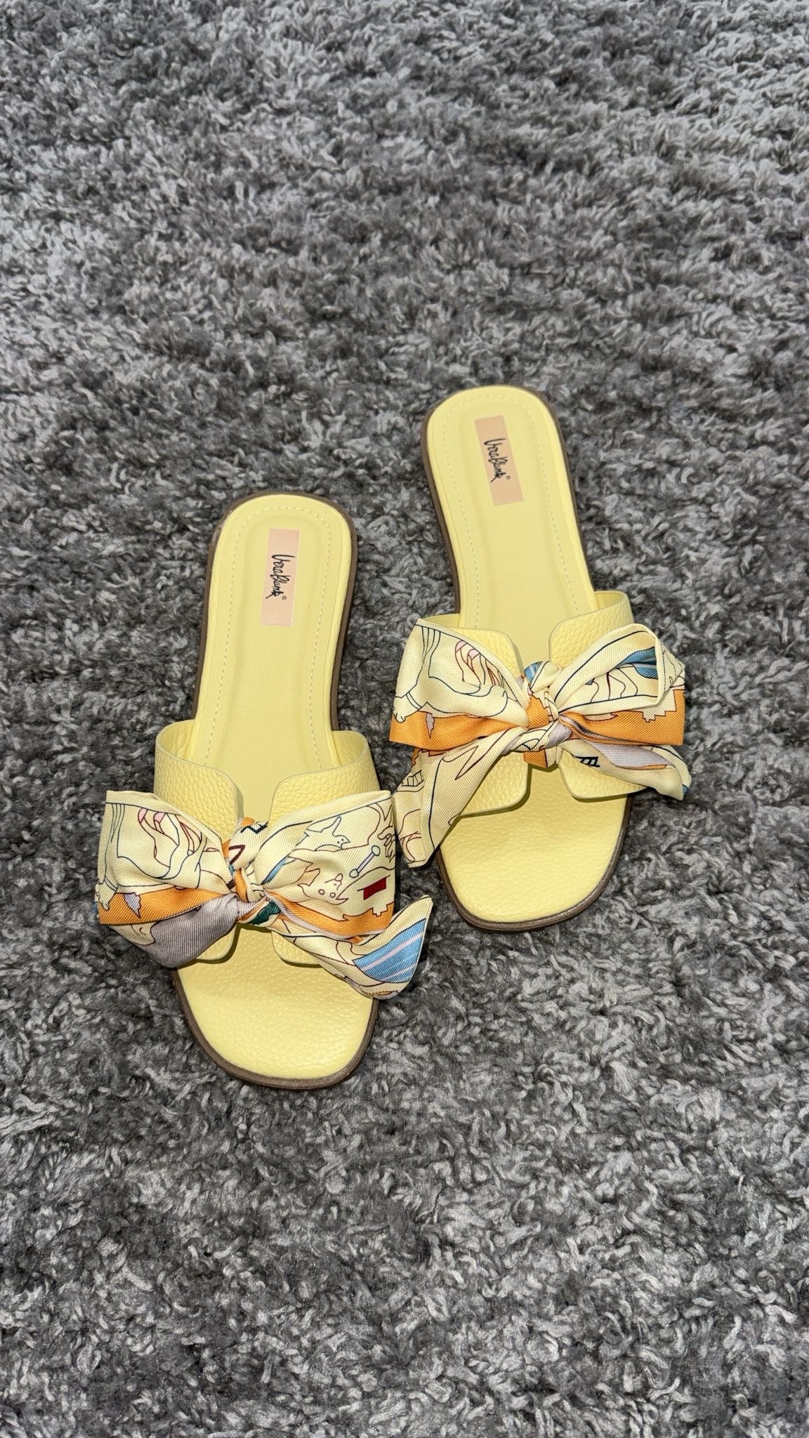SLIP ON MUST HAVE GIALLA