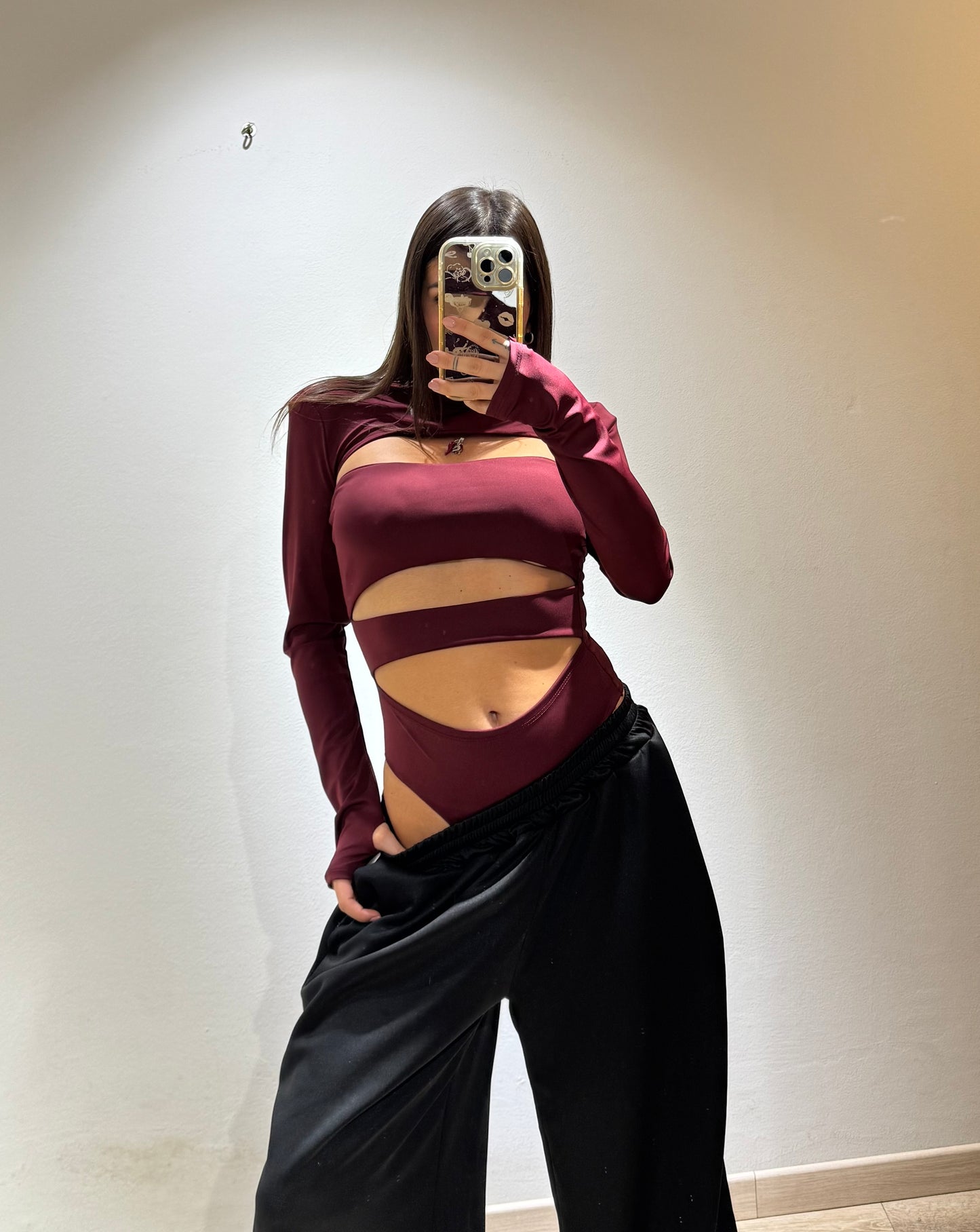 BODY CUT OUT