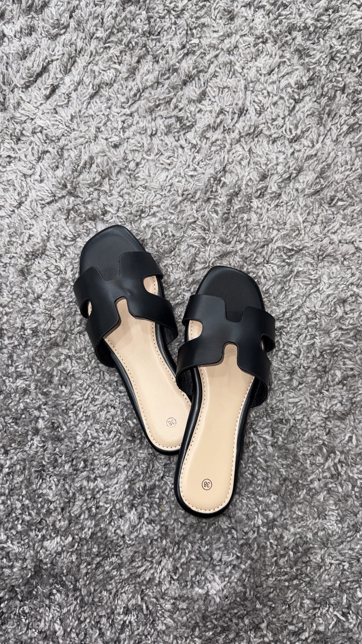 SLIP ON MUST HAVE BLACK