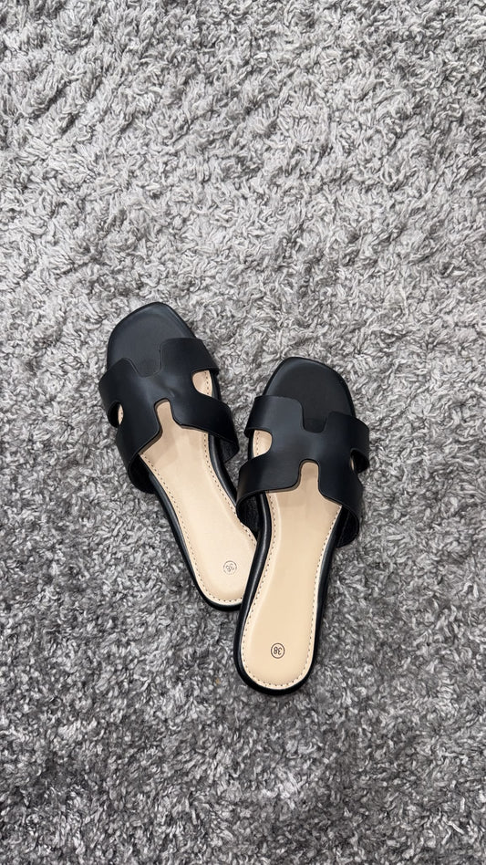 SLIP ON MUST HAVE BLACK