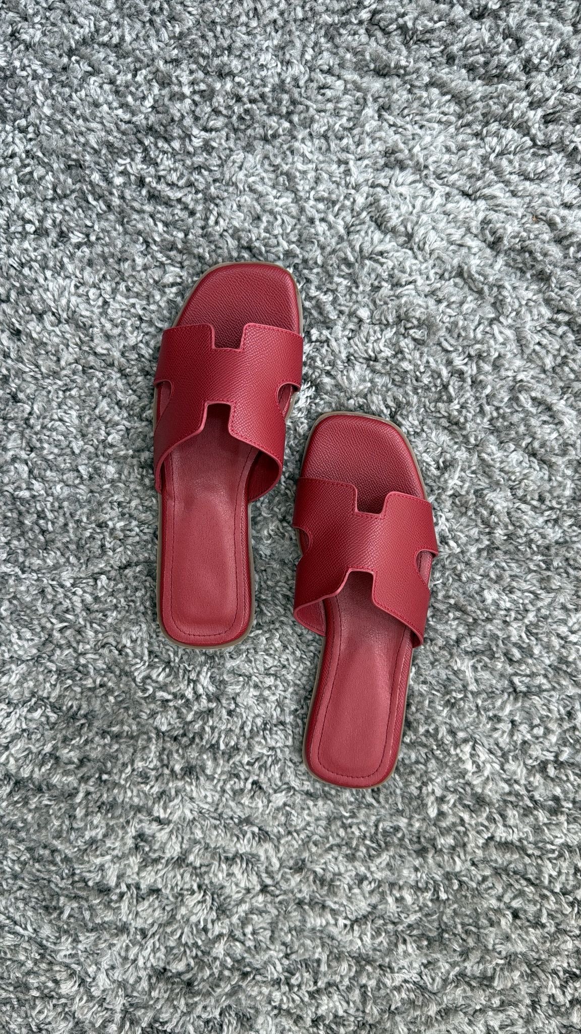 SLIP ON MUST HAVE BORDEAUX