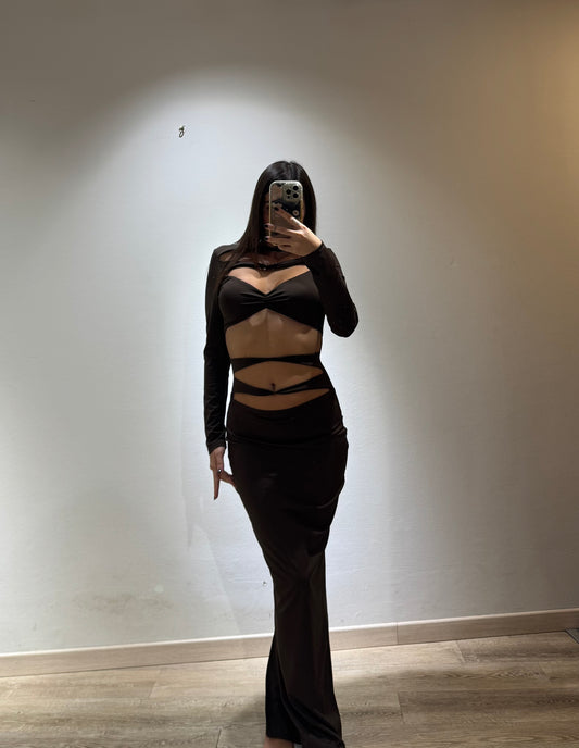 LONG DRESS CUT OUT