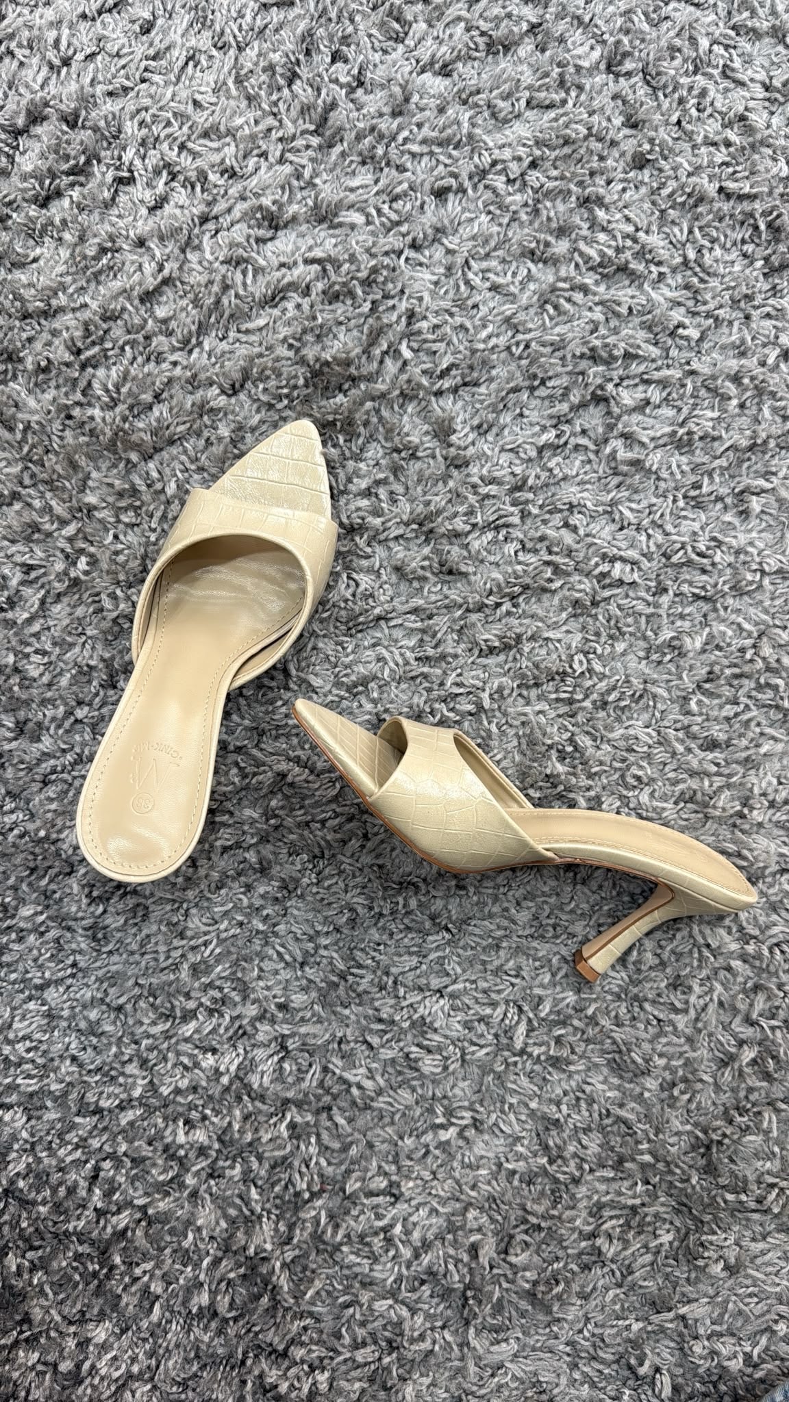 MULES PITON BEIGE