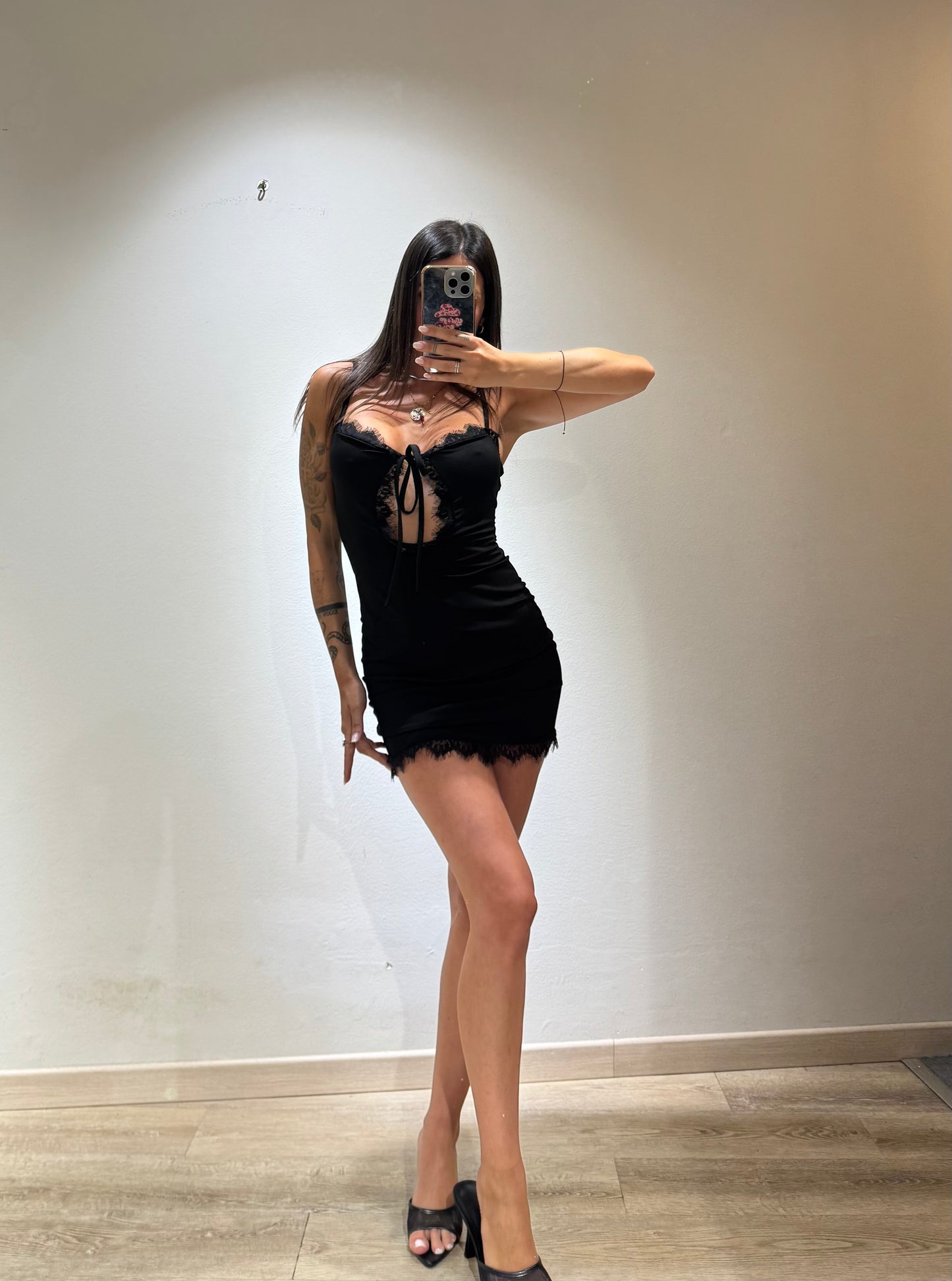 MINI DRESS PIZZO FIOCCO