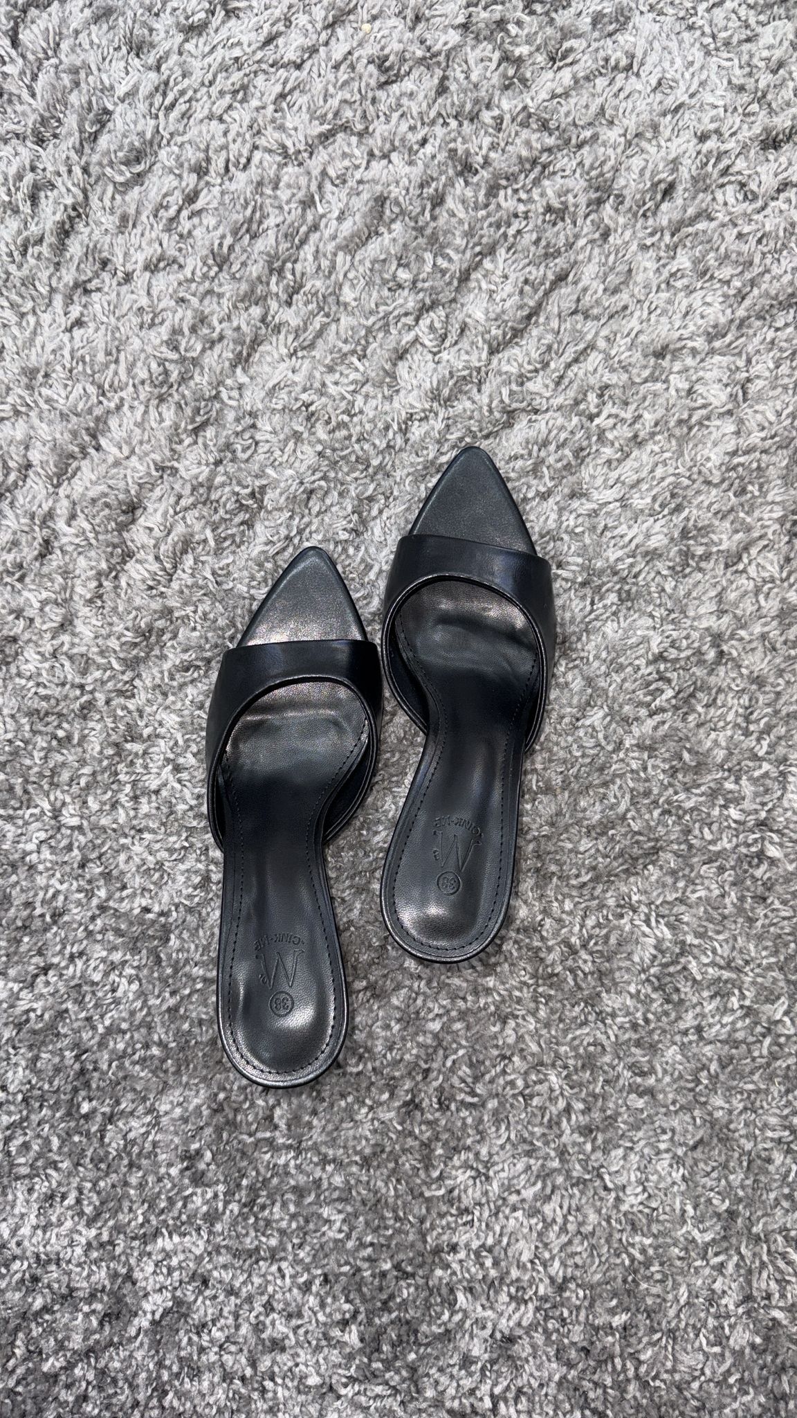 MULES MUST HAVE BLACK