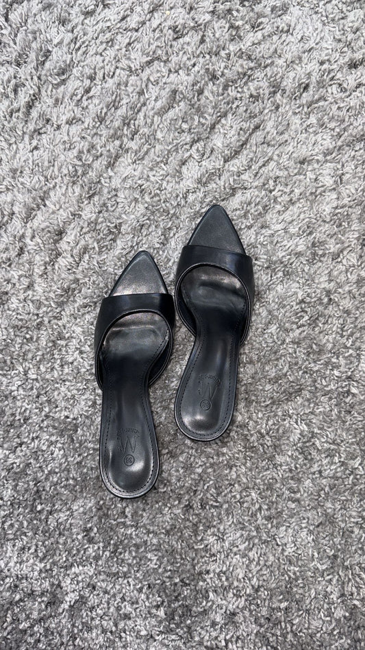 MULES MUST HAVE BLACK