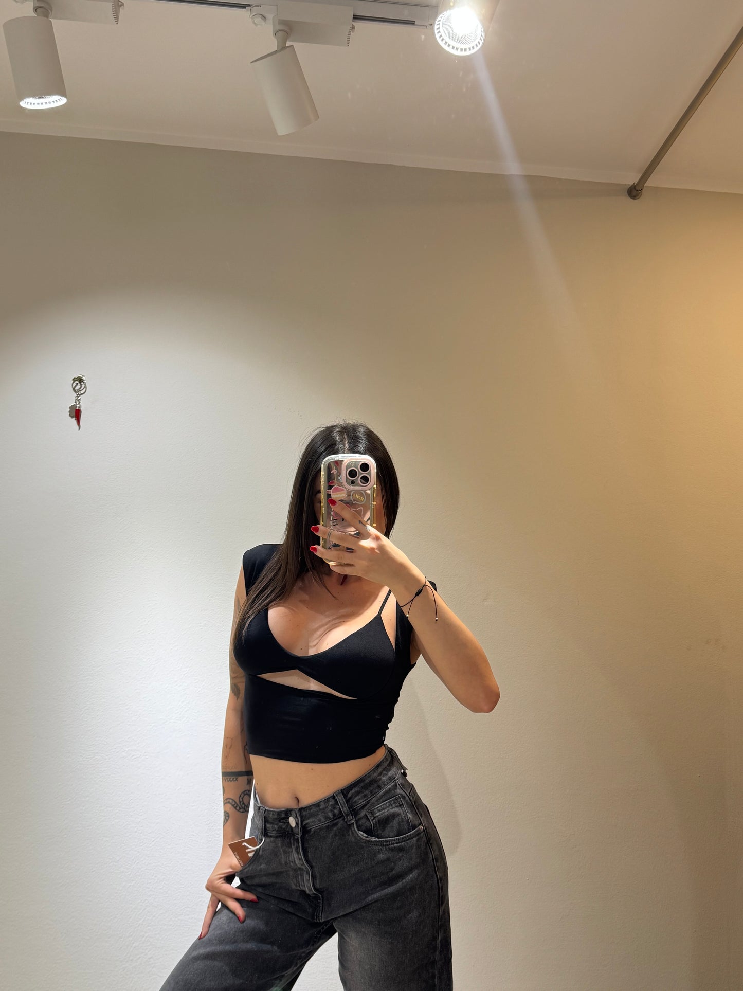CROP TOP TRIANGLE