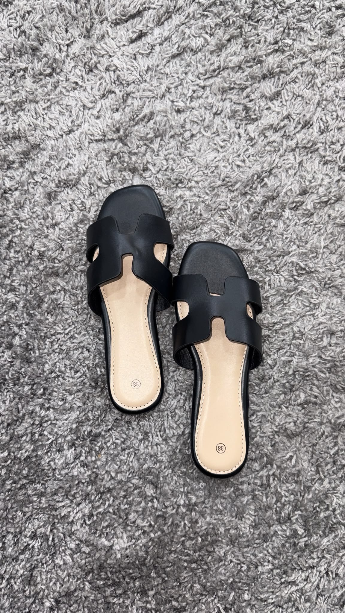 SLIP ON MUST HAVE BLACK
