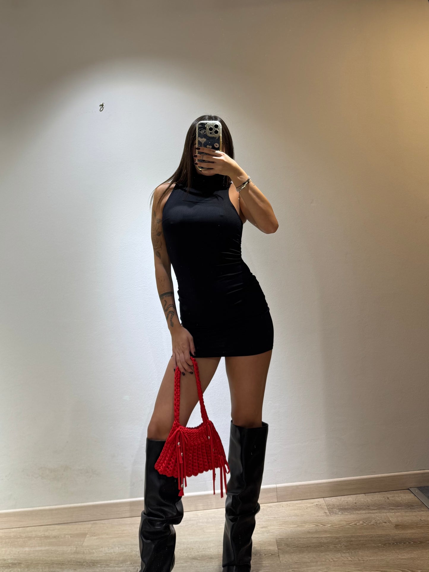 MINI DRESS MUST HAVE BASIC