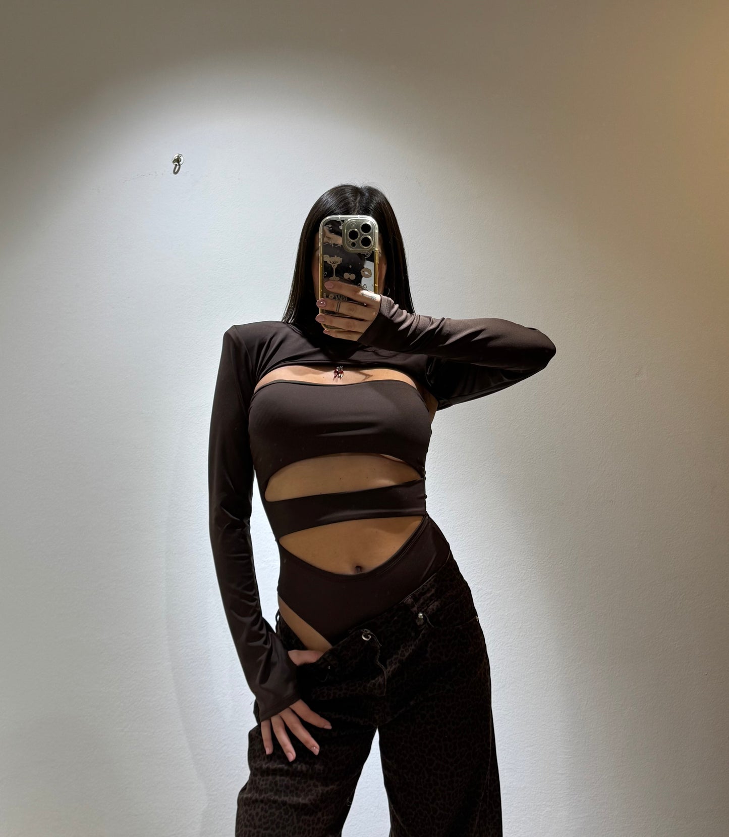 BODY CUT OUT