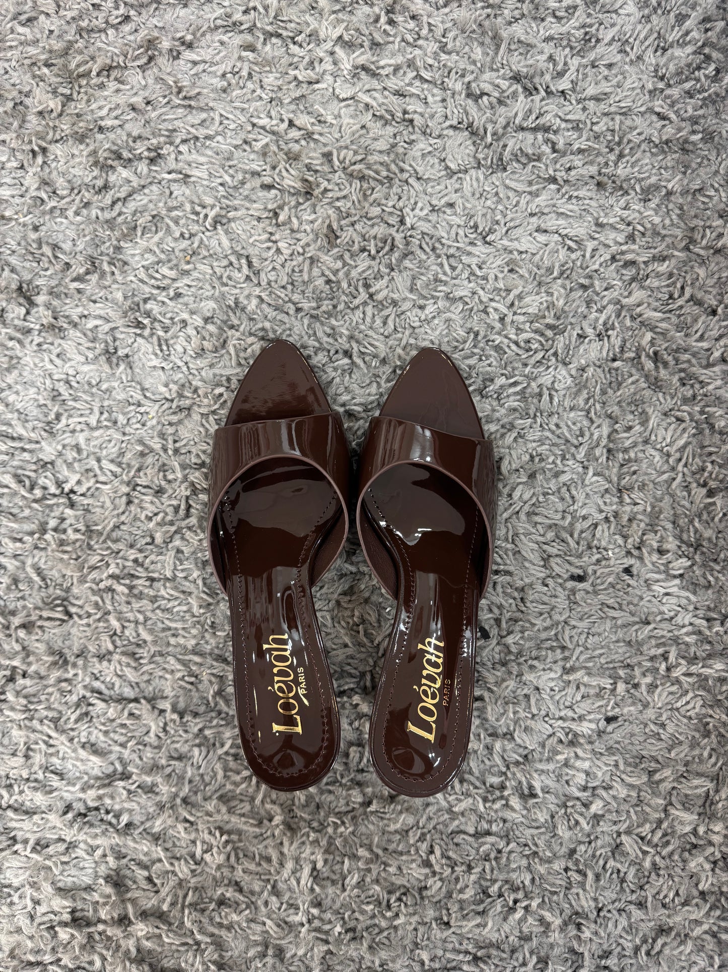 MULES VINILE BROWN