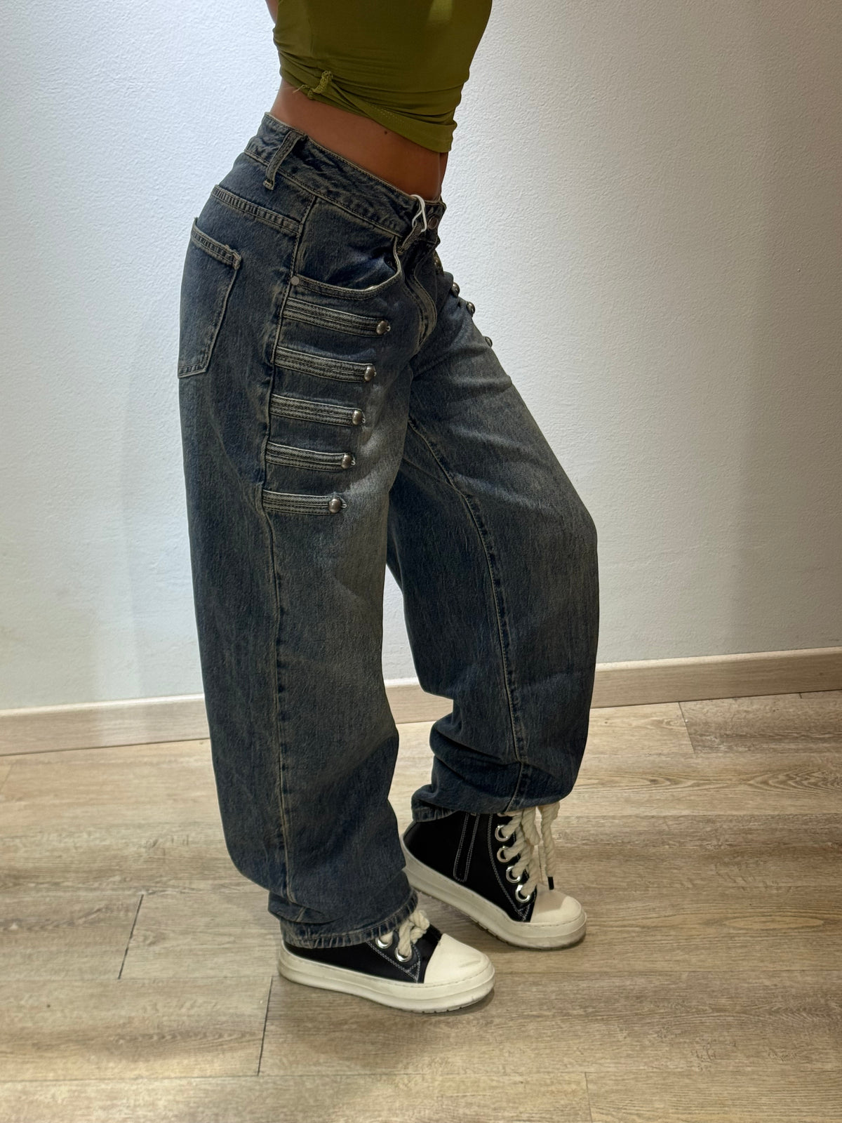 DENIM CIRCUS
