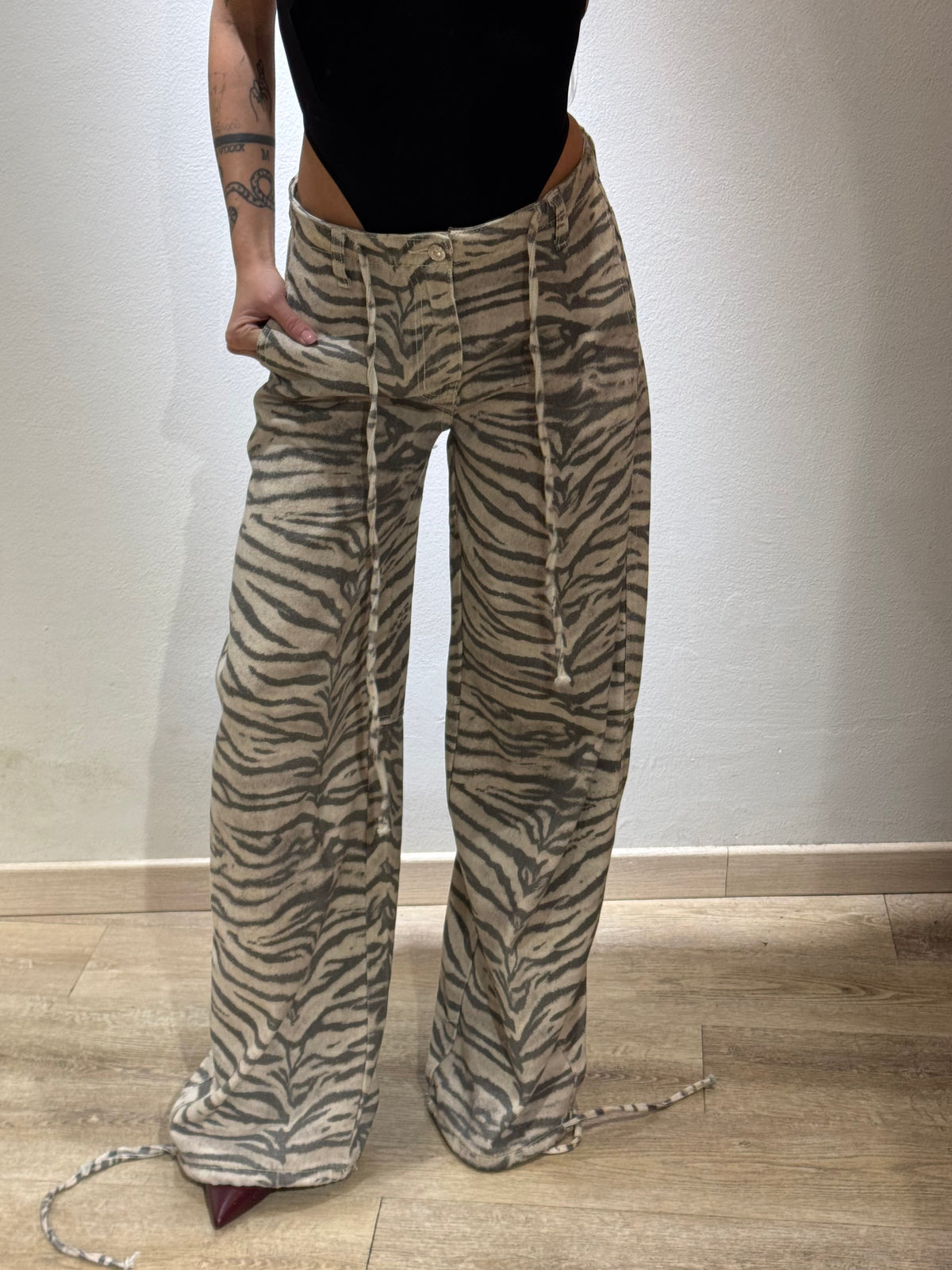 DENIM TIGER