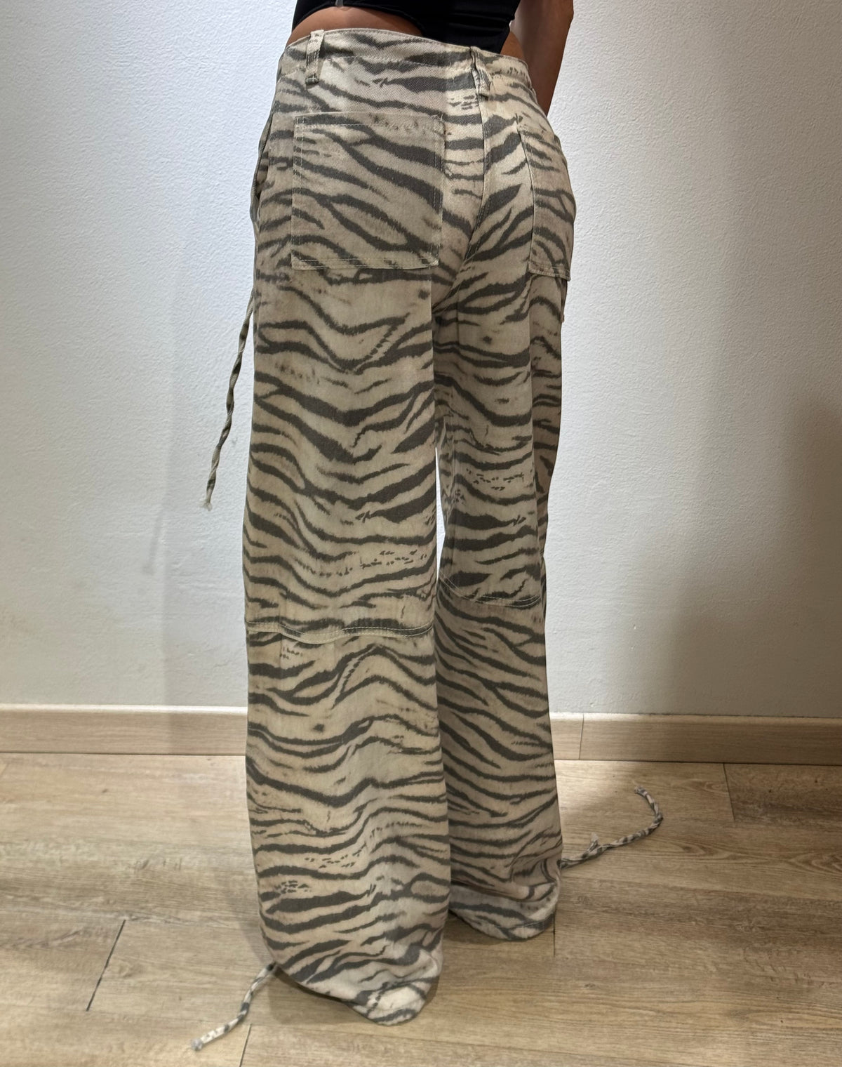 DENIM TIGER
